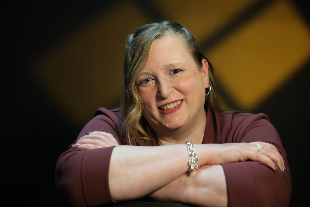 Johanna Larson Robin Yoda Proofreader Streamer Voice Actor Musician IndieCD Independent Creator Directory